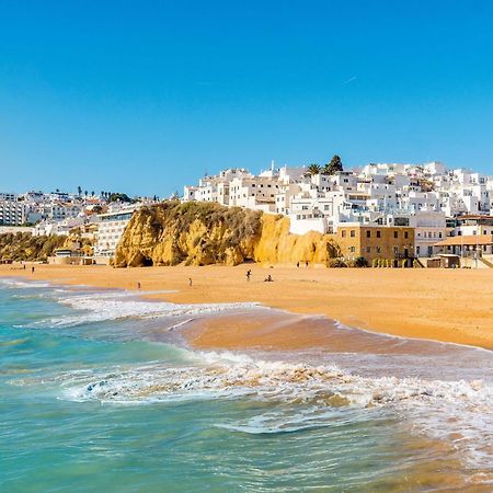 Appartement Albufeira Downtown With Pool By Homing Extérieur photo